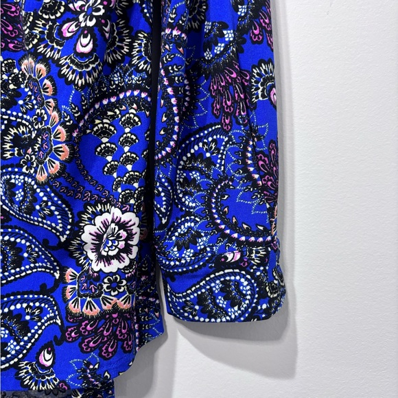 Medium Misguided Paisley Button Up - Picture 6 of 6